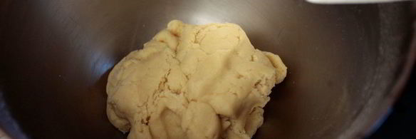 тарт с лимонной начинкой и белковым кремом