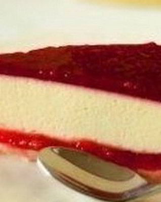 Тарт с лимонным муссом и ягодным желе