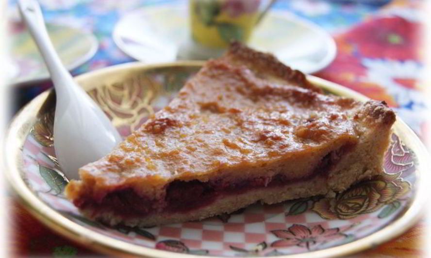 Рецепт тарта с малиной и заварным медовым кремом