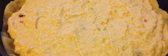 тарт с малиной и заварным медовым кремом