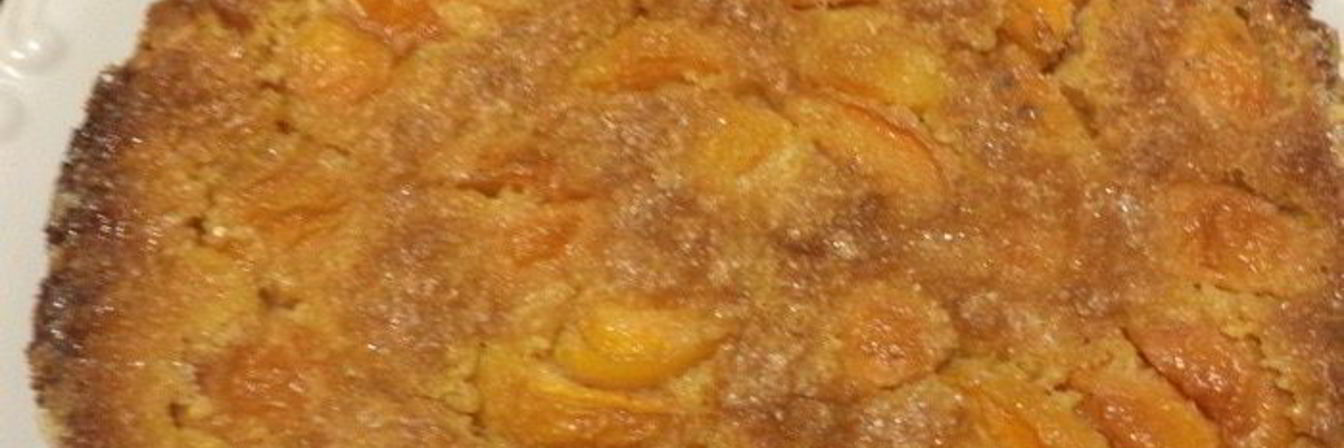 Тарт с миндальным кремом и абрикосами