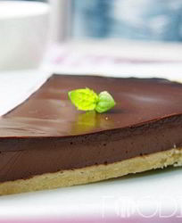 Тарт с шоколадной начинкой