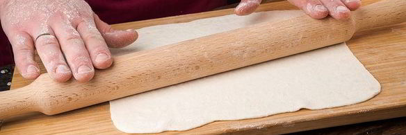 тарт с творогом, помидорами черри и базиликом