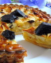 Тарт с яблоками и Boudin Noir