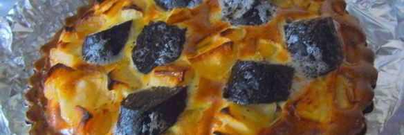 тарт с яблоками и boudin noir