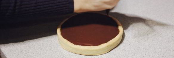 тарт сникерс