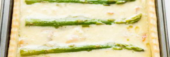 тарт со спаржей и беконом