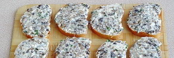 тартинки с грибами и творогом