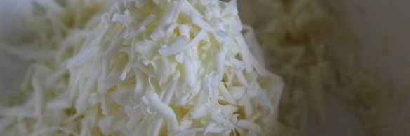 тартинки с плавленным сыром и шпротами