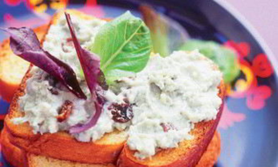 Рецепт тартинок с рокфором