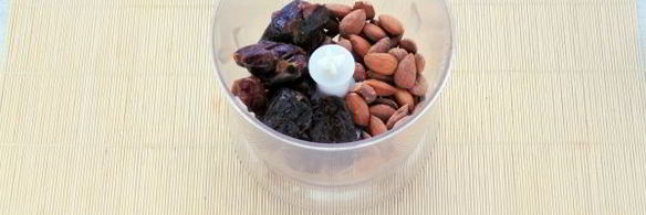 вегетарианский тарт с бананом и авокадо