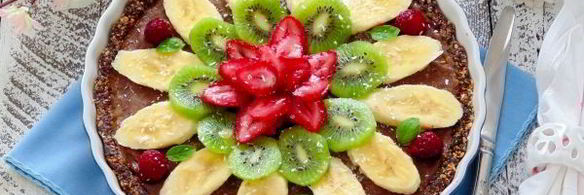 вегетарианский тарт с бананом и авокадо