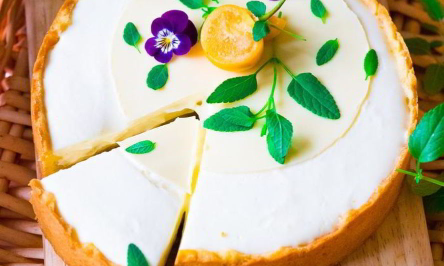 Рецепт яблочного тарта с воздушным кремом