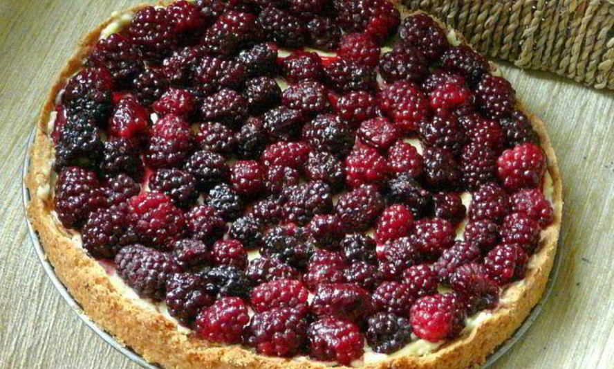 Рецепт ягодного тарта с франжипаном и лимонным кремом
