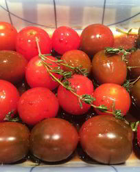 Томленные в бальзамико помидоры черри