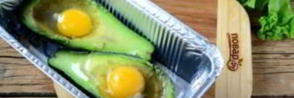 яичница в авокадо