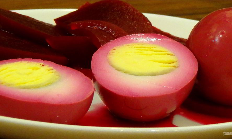 Рецепт яиц, маринованных со свеклой