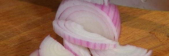 яйца, запеченные в корзиночках фило с грибами