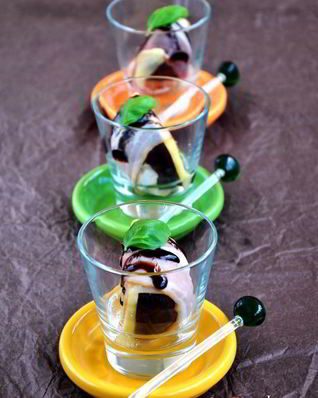 Закуска из инжира с сыром и беконом по-тоскански