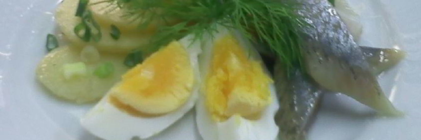 Закуска из картофеля и сельди