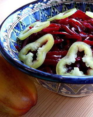 Закуска из свеклы и болгарского перца