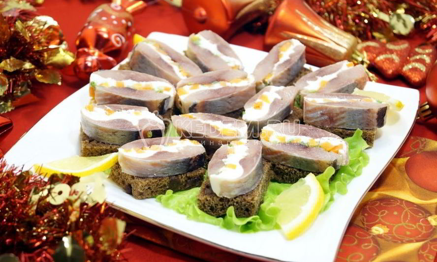 Рецепт закуски новогодней селедочка