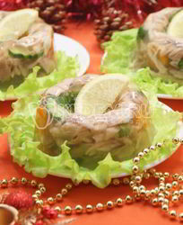 Заливное из курицы Новогоднее